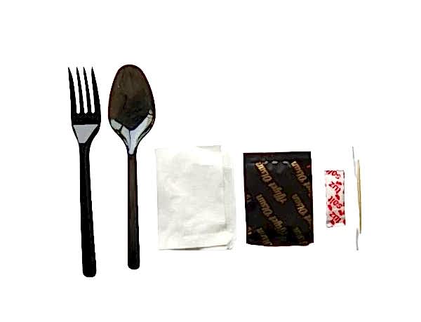 Yemek Seti 6' Li İkram Seti Lüks Çatal Kaşik Siyah İslak Mendil Peçete Tuz Kürdan 50 Adet